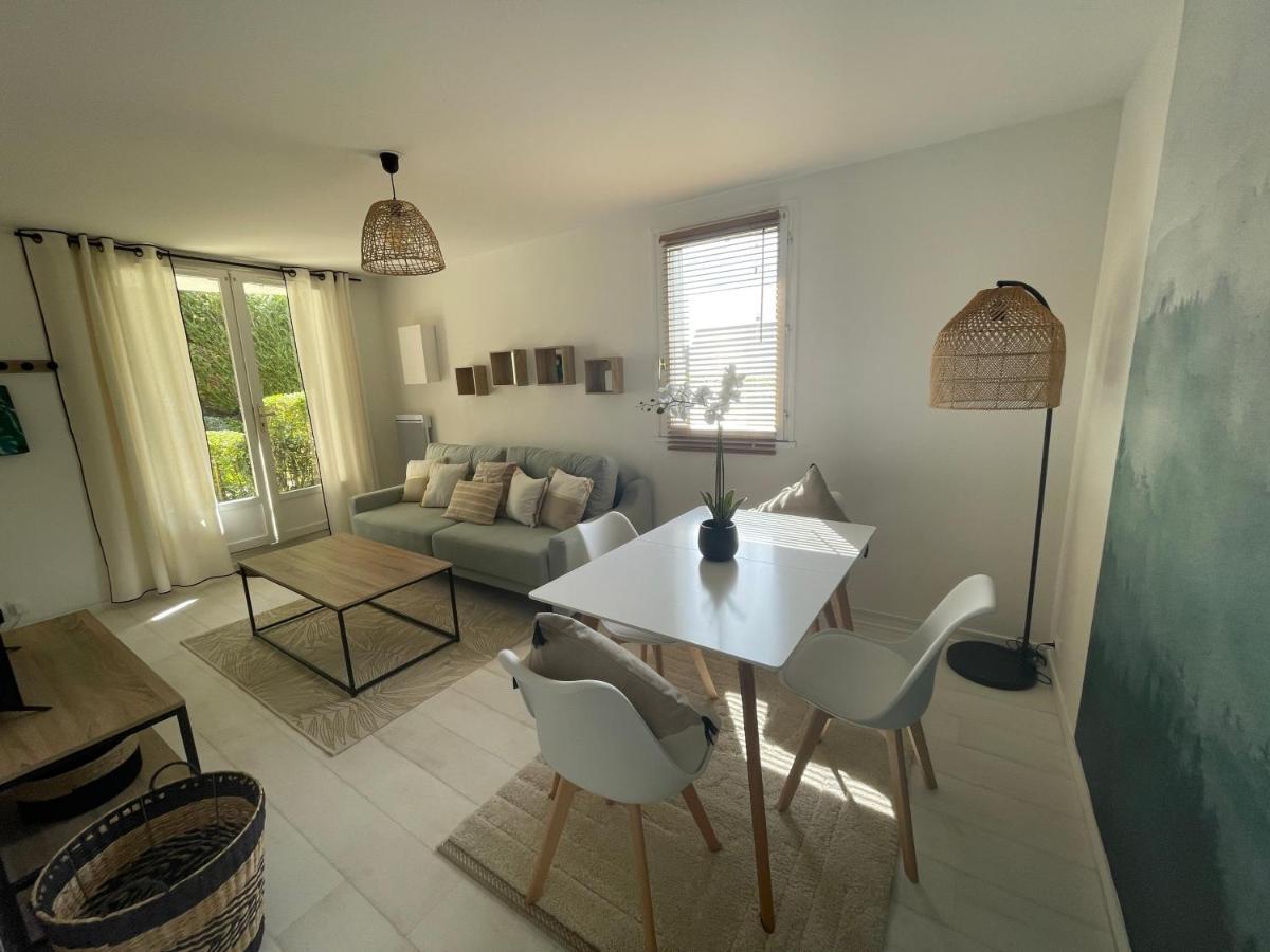 Le Plein Soleil, Appt 2 Pieces Terrasse, 600 M De La Plage De Blonville Sur Mer Apartment ภายนอก รูปภาพ